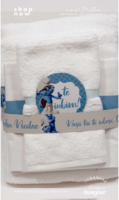 Trusou botez cu strumfii si broderie personalizata in nuante de crem si albastru Bebe Strumf 4